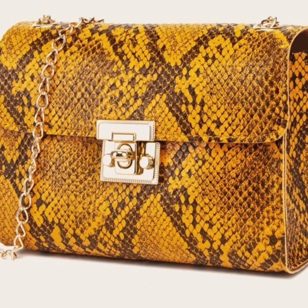 Snakeskin print chain cross body bag